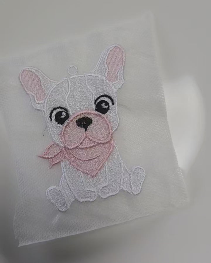 かわいすぎ!フレブルレース刺繍チャーム