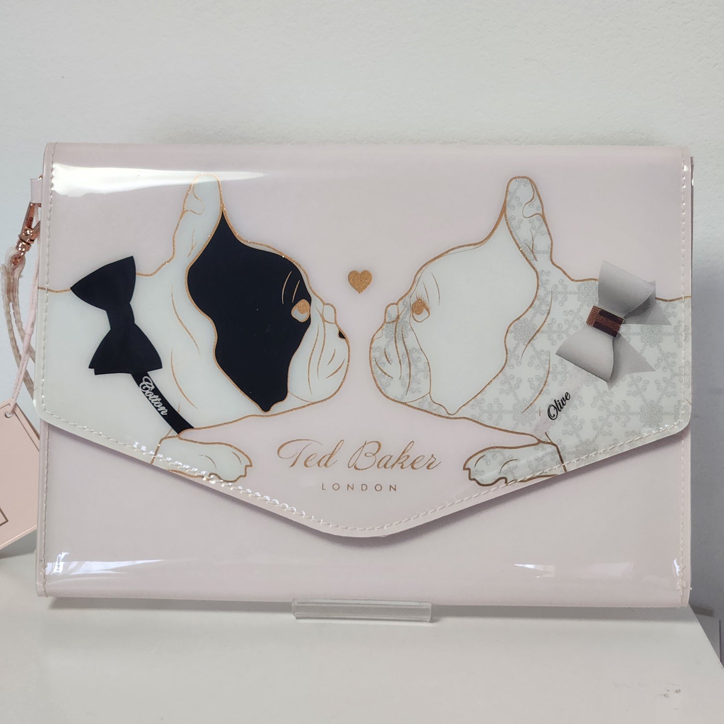 Ted Baker エンベロープポーチ