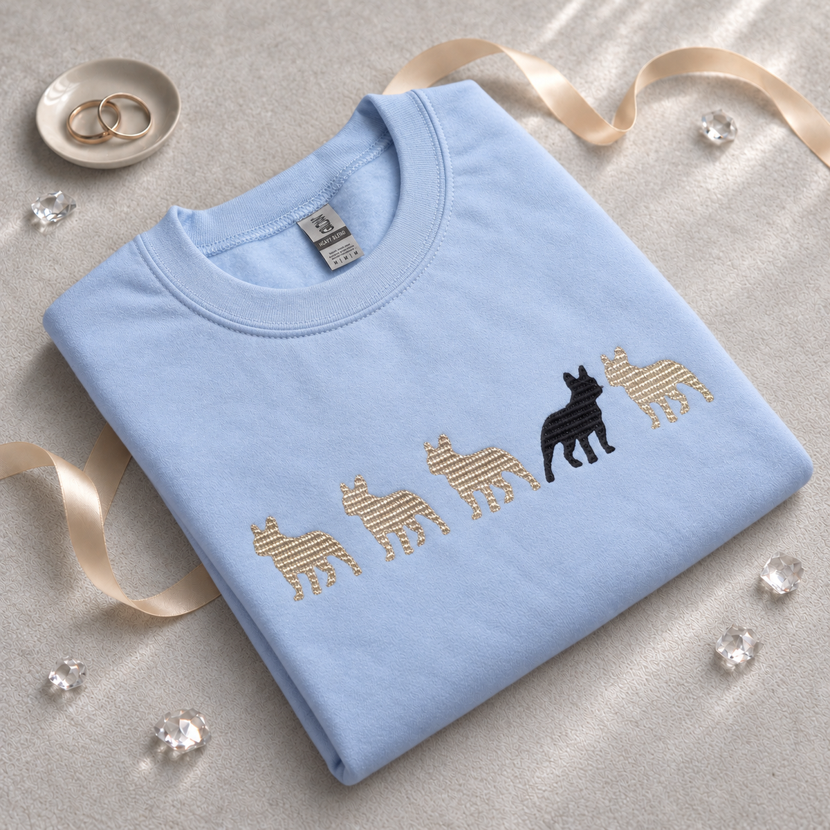 オリジナル刺繍で大人のフレブルスウェット
