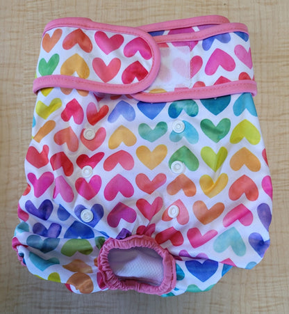 女の子用の布おむつ、サニタリーパンツ、おむつカバー　