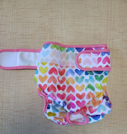 女の子用の布おむつ、サニタリーパンツ、おむつカバー　