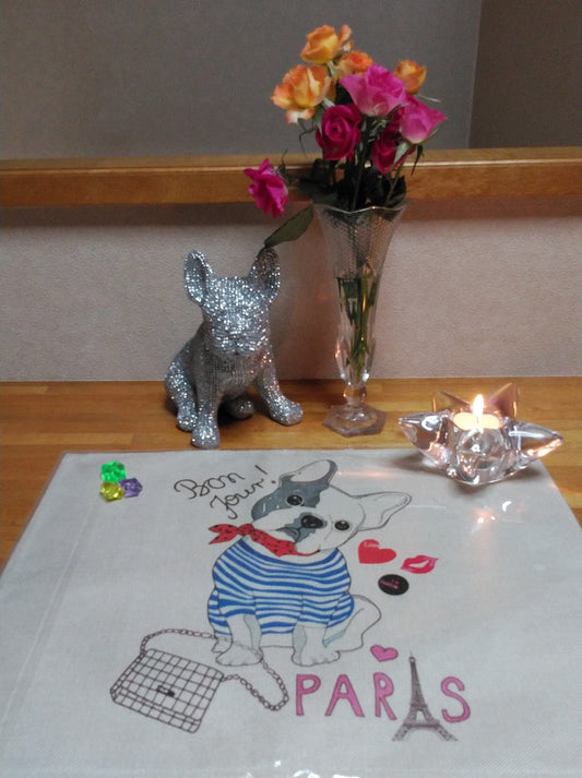 French bulldog table mat full of smiles on the table